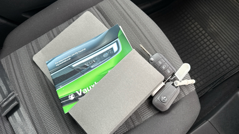 Vauxhall Combo Life 1.5 Turbo D SE 5dr Diesel Estate